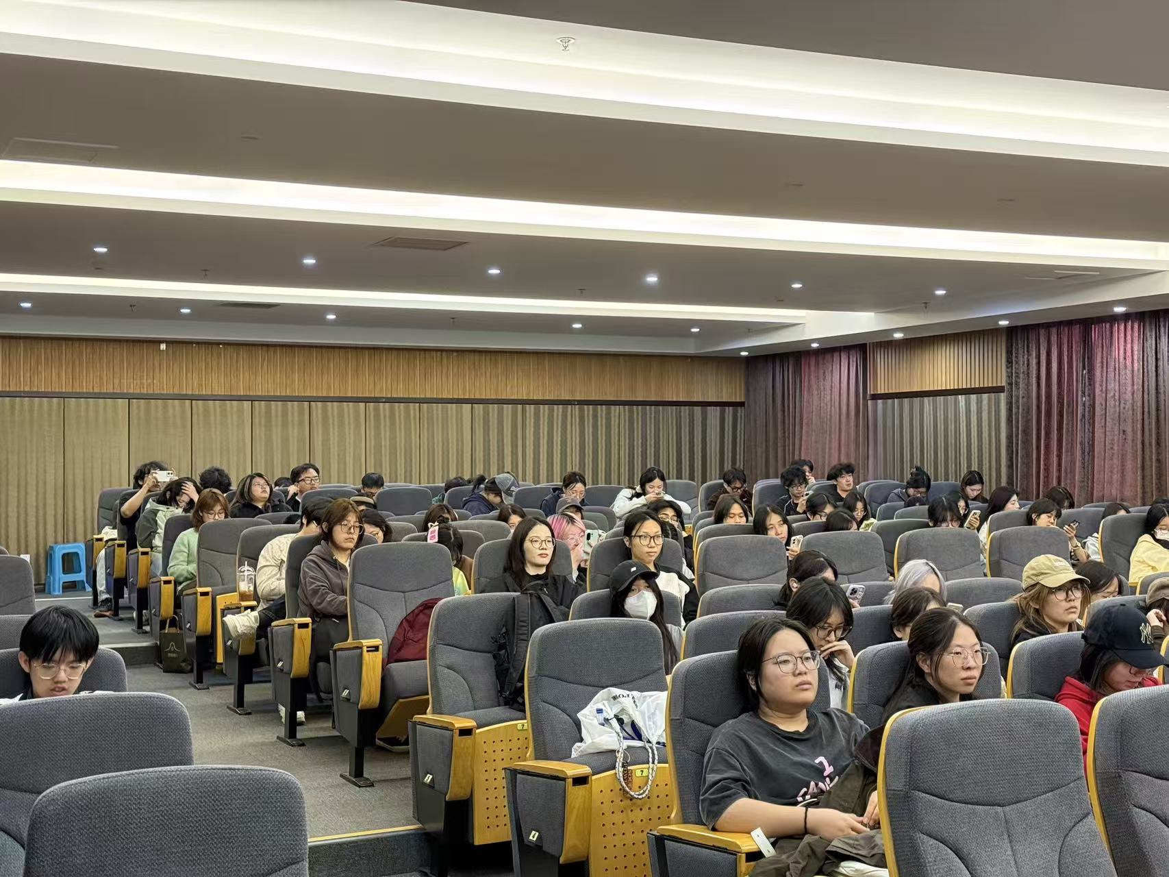 微信图片_20251027102542_22_294.jpg